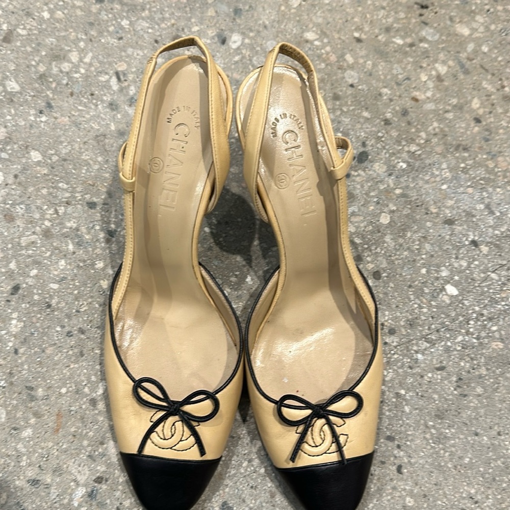 Chanel slingbacks - Size 40 (90-100mm heel)